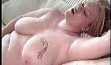 Cuckold ดู วิดีโอ หนัง โป๊ หลอกกับภรรยาของเขา