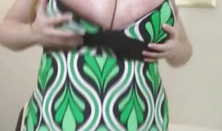 ดีนดูถูกละทิ้งจากบ้าน ดู วิดีโอ โป็