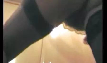 ลิซ่า teases ของเธอเลาะจิ๋ม ดู วิดีโอ โป๊